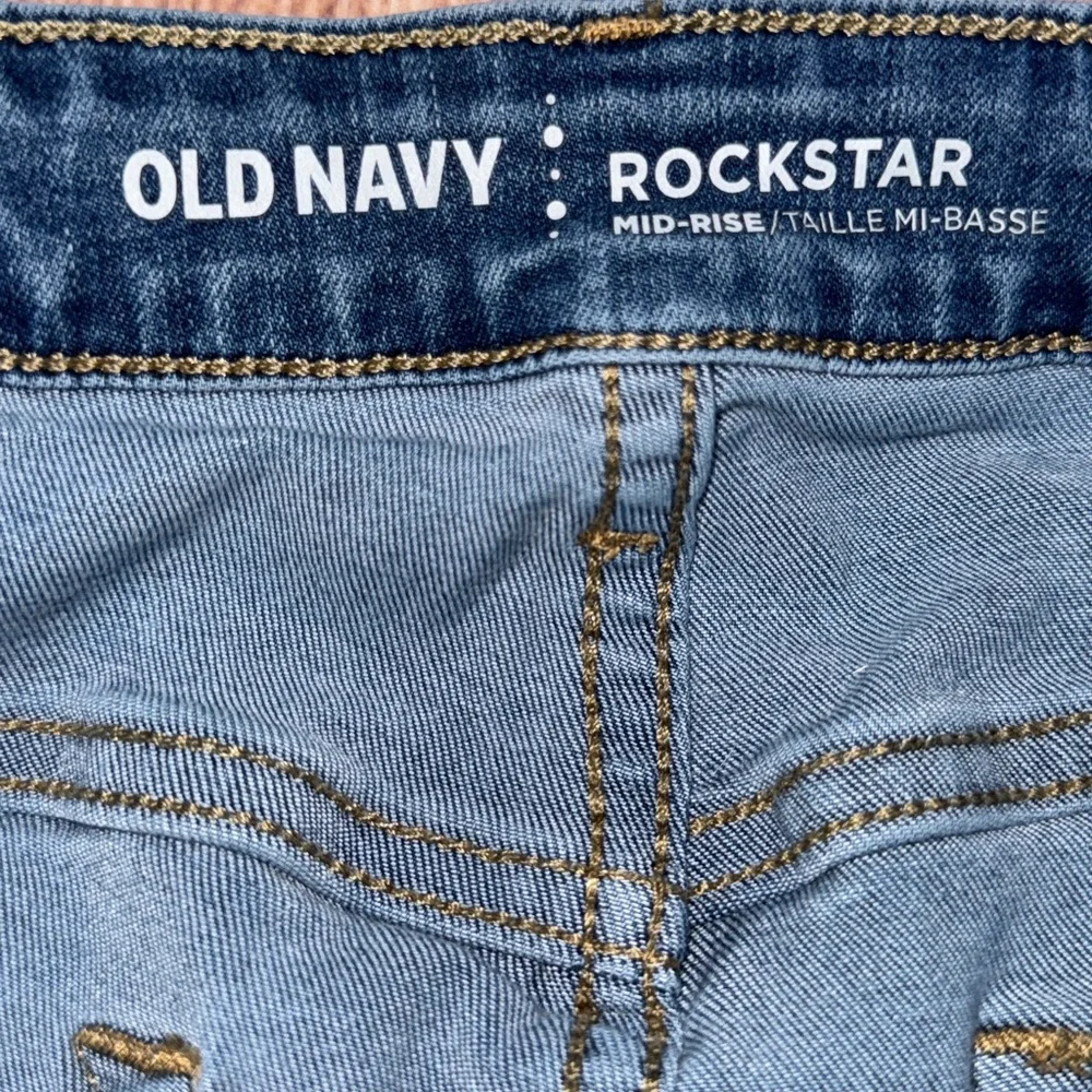 Old Navy Women's Skinny Jeans - Blue - Picture 2 of 5